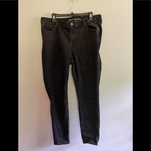 Black high rise jeans (rock star old navy cut)